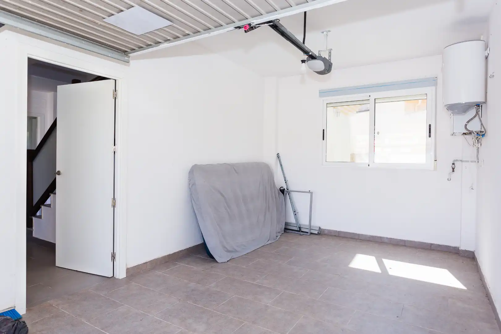 Houses for sale in San Antonio de Benagéber  with Air Conditioner, Heating and Private garden