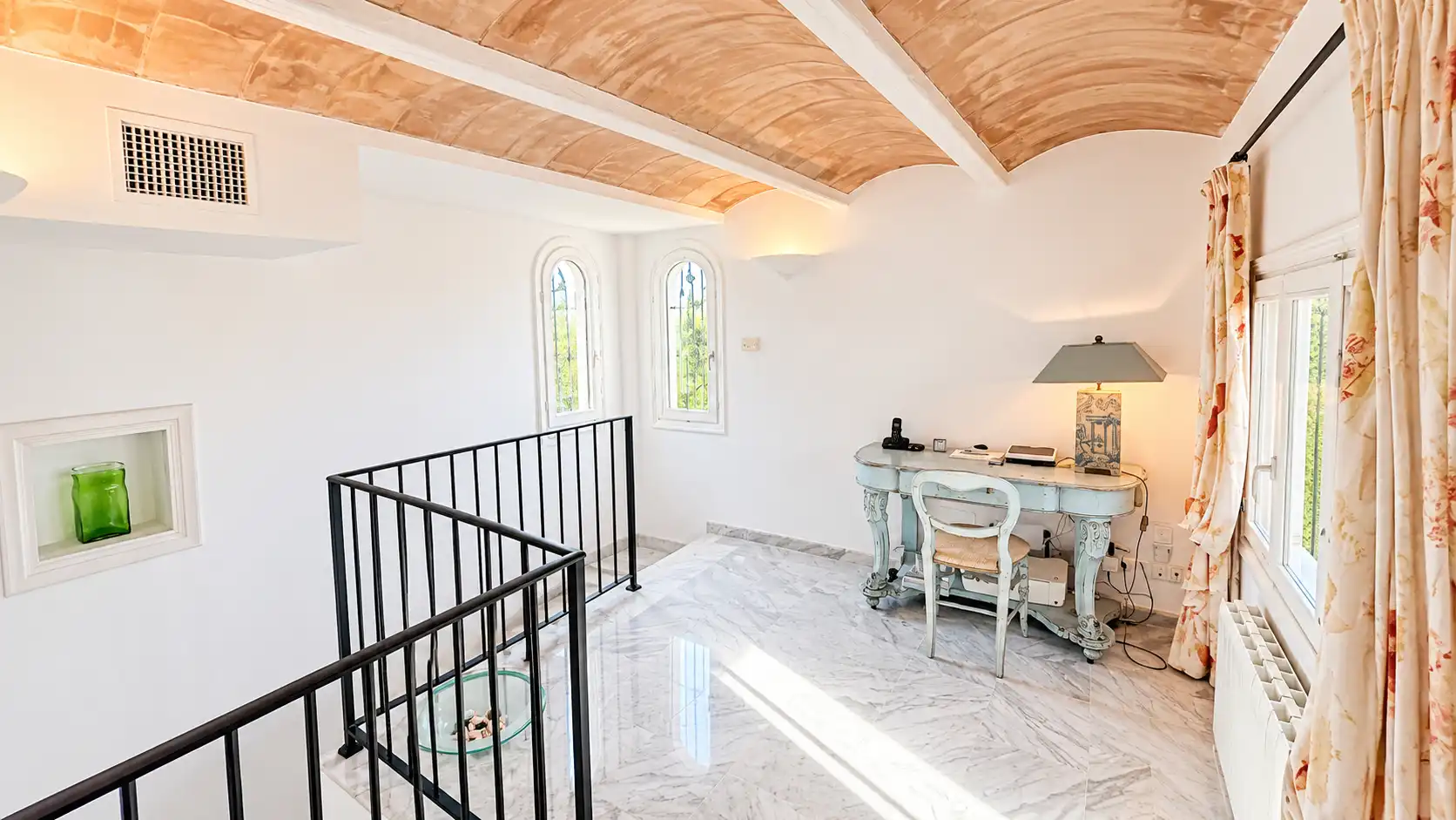 Detached house with terrace for sale in Carrer Baixada al Port 8, imagen 21