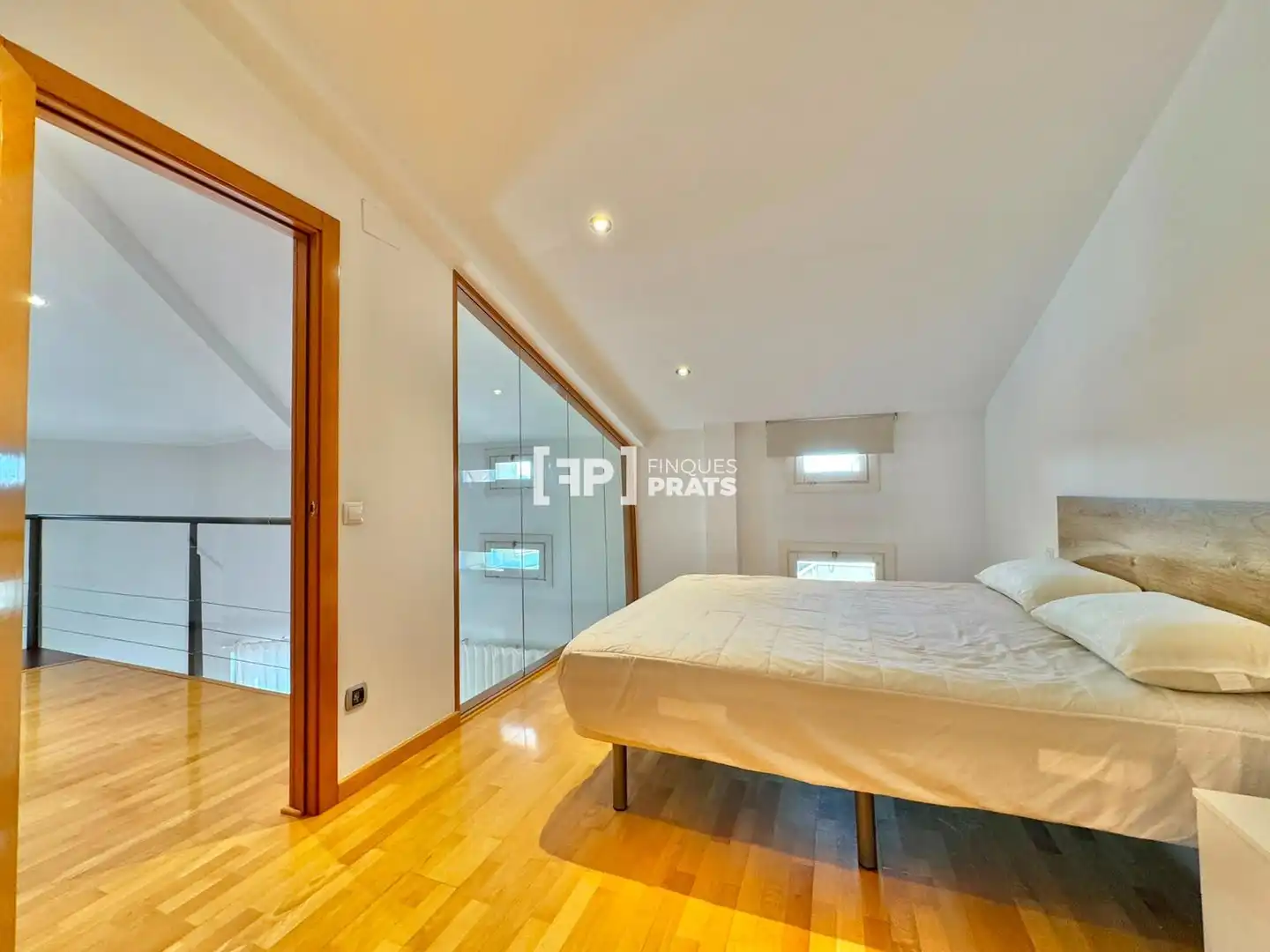 Habitación de Dúplex en venta en Lleida con Aire acondicionado, Calefacción y Terraza