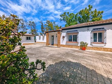Villa mit Pool zum Verkauf in Pelagatos - Pago del Humo