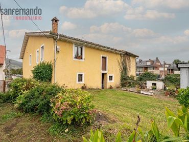 Haus mit Balkon zum Verkauf in Tanos
