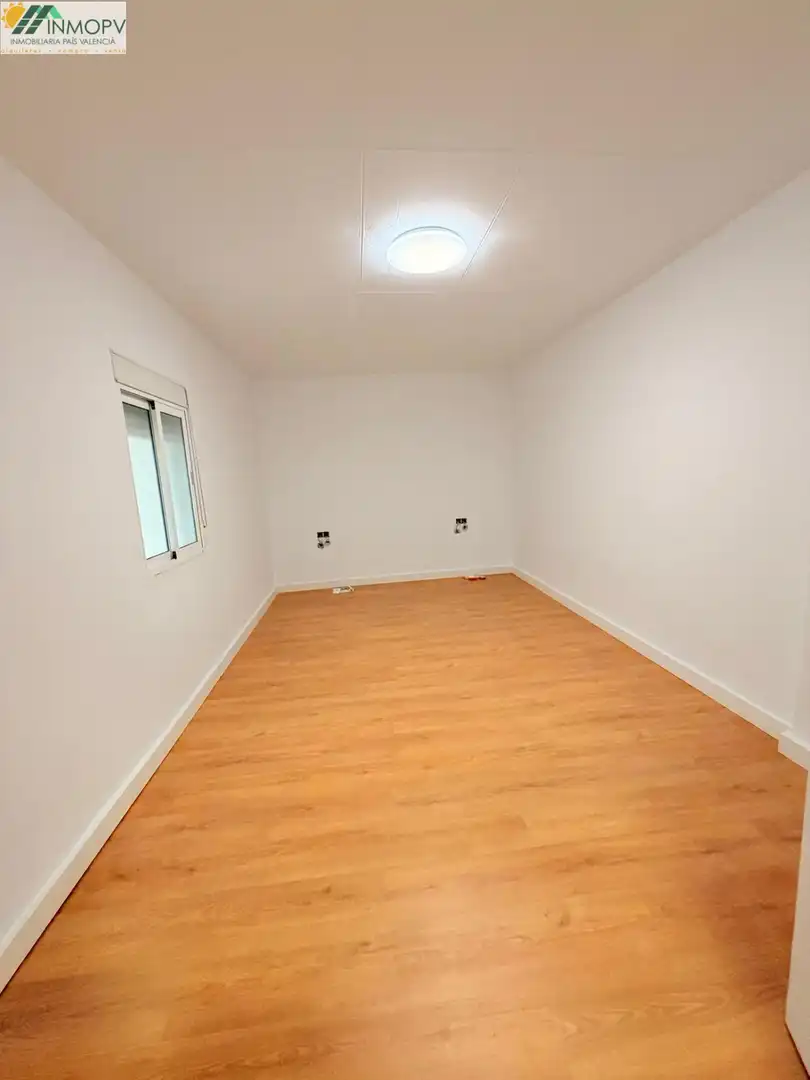 Houses for sale in Alcanar  with Parquet flooring, Terrace and Storage room