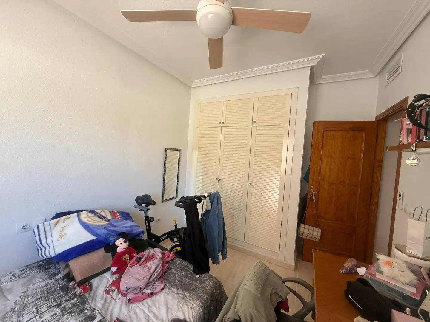 Habitación de Planta baja en venta en Águilas con Aire acondicionado, Jardín privado y Terraza