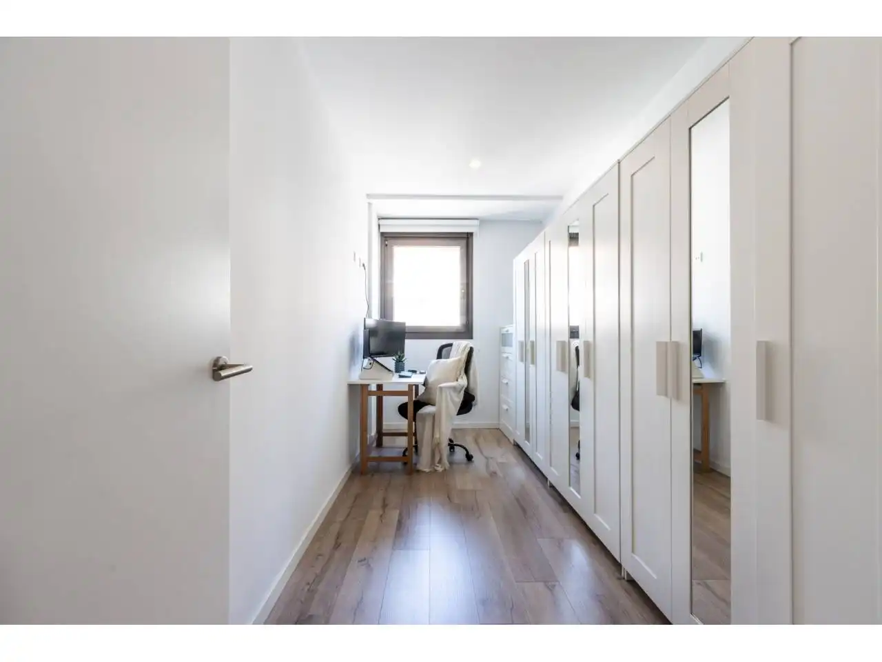 Maisonette zum Verkauf in Terrassa mit Klimaanlage, Heizung und Parkett