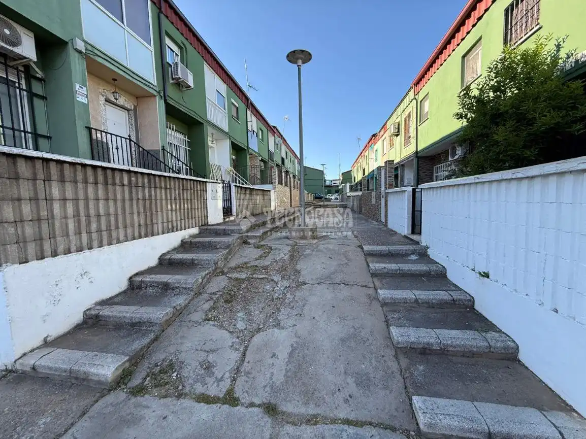 Vista exterior de Casa o xalet en venda en Badajoz