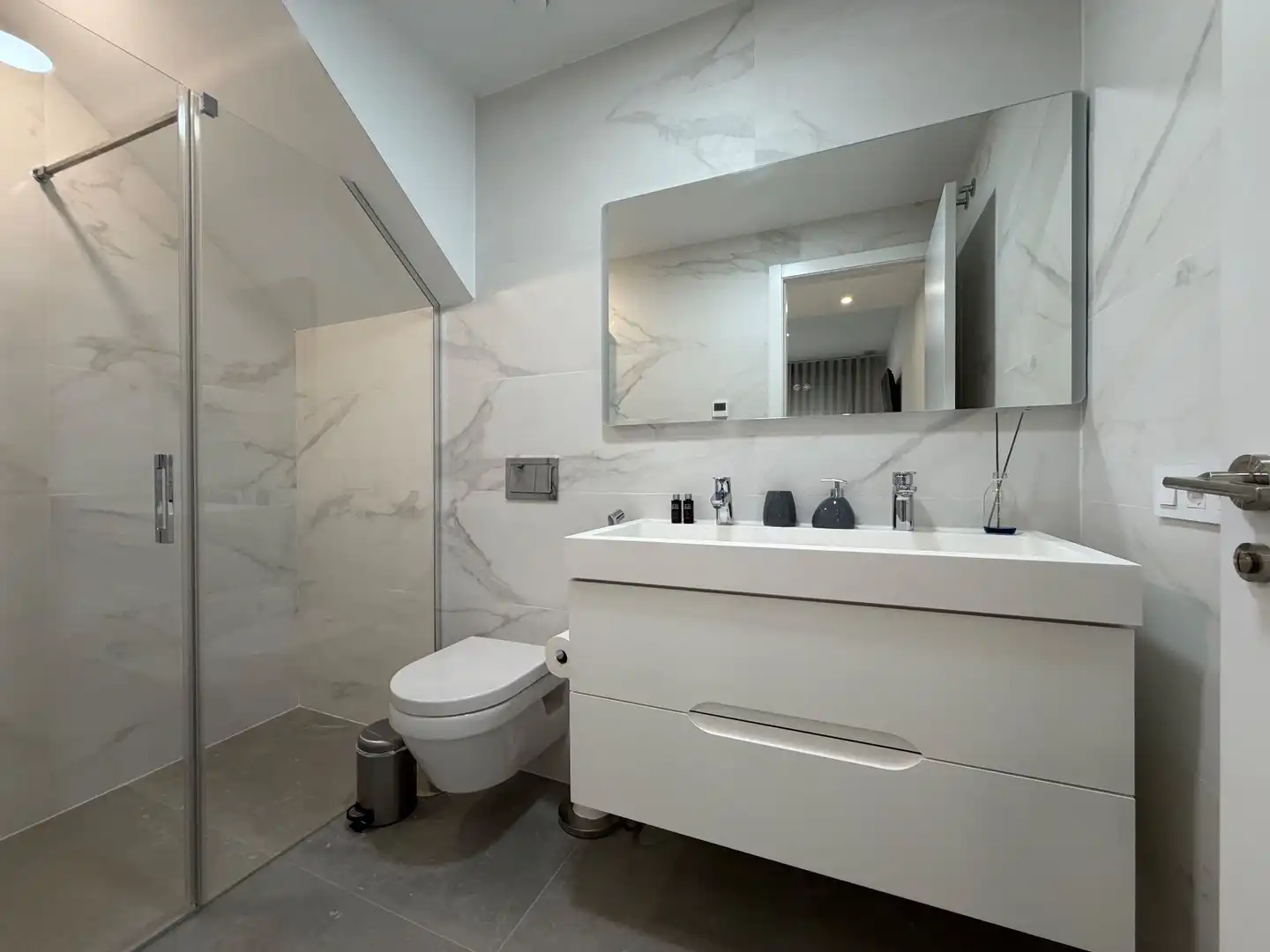 Badezimmer von Dachboden zur Miete in Finestrat mit Klimaanlage, Heizung und Privatgarten