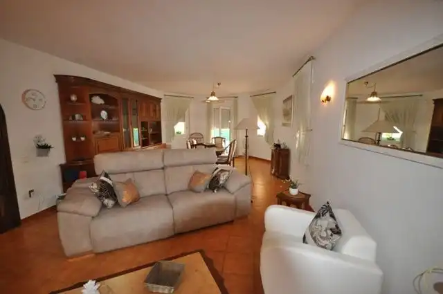 House with garden for sale in Miami Platja, imagen 3
