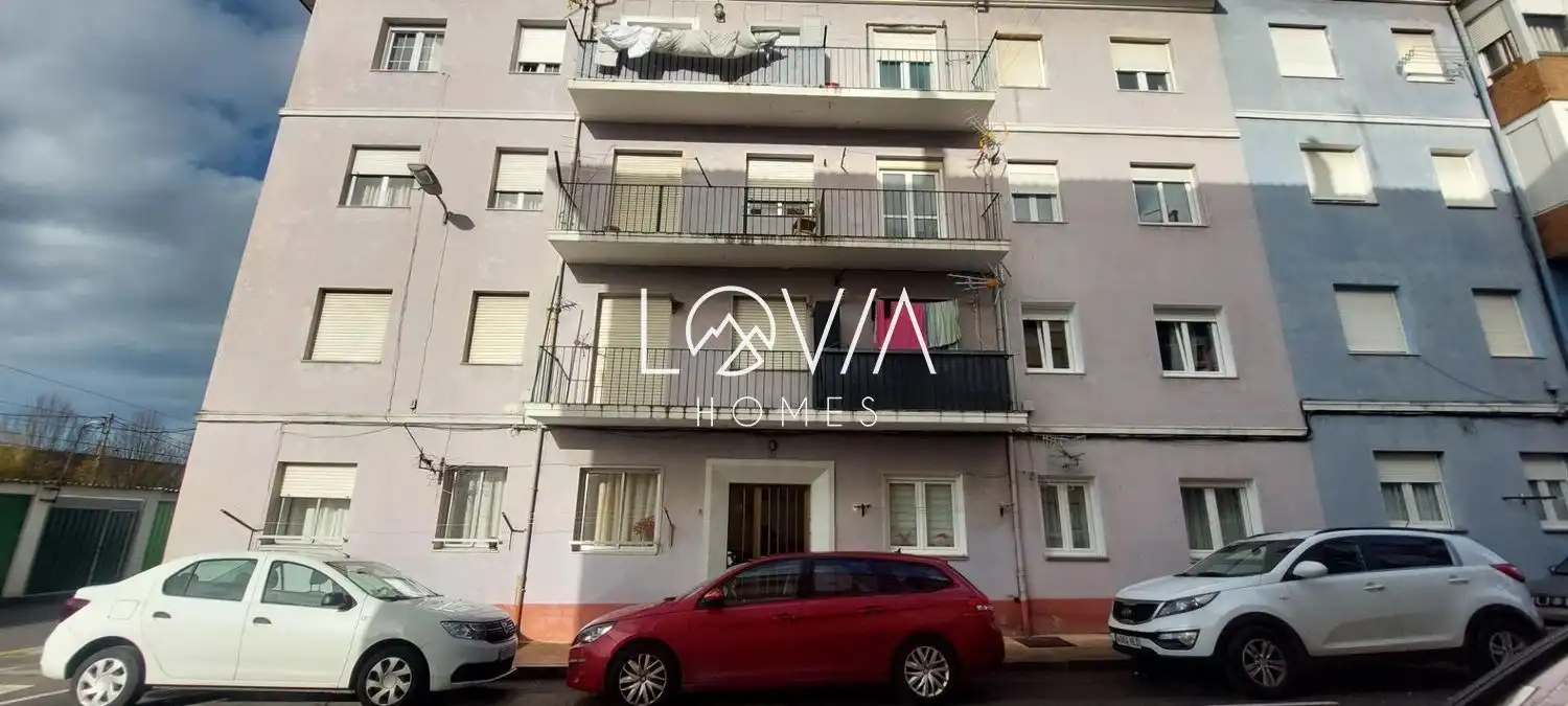 Exterior view of Flat for sale in Torrelavega 