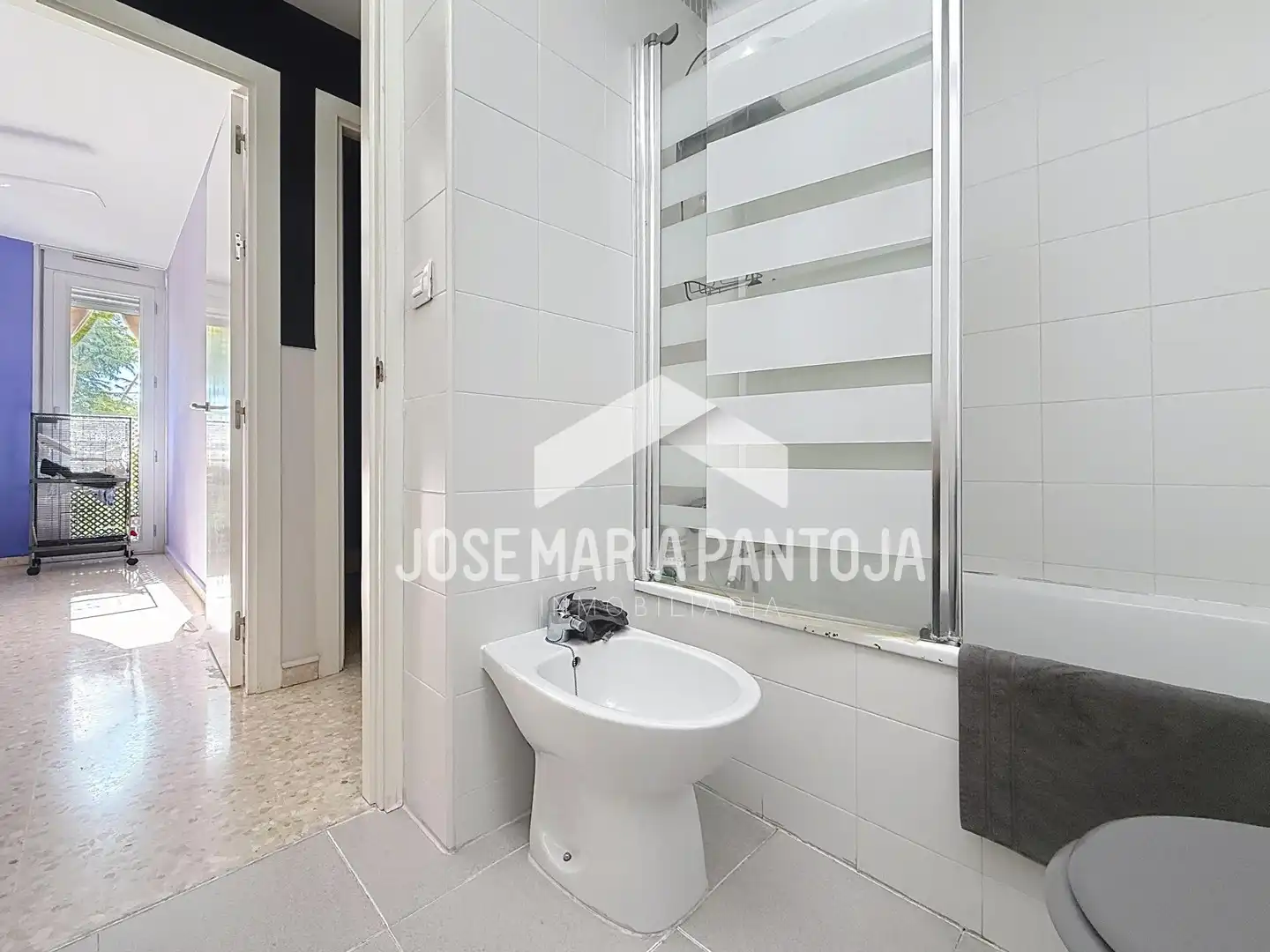 Baño de Piso en venta en Jerez de la Frontera con Aire acondicionado, Jardín privado y Trastero