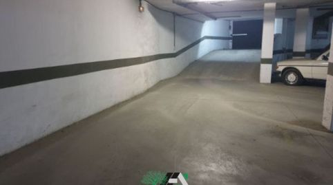Plaza de Garaje en el centro.