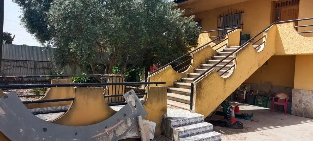Vista exterior de Casa o xalet en venda en Murcia amb Aire condicionat, Calefacció i Terrassa