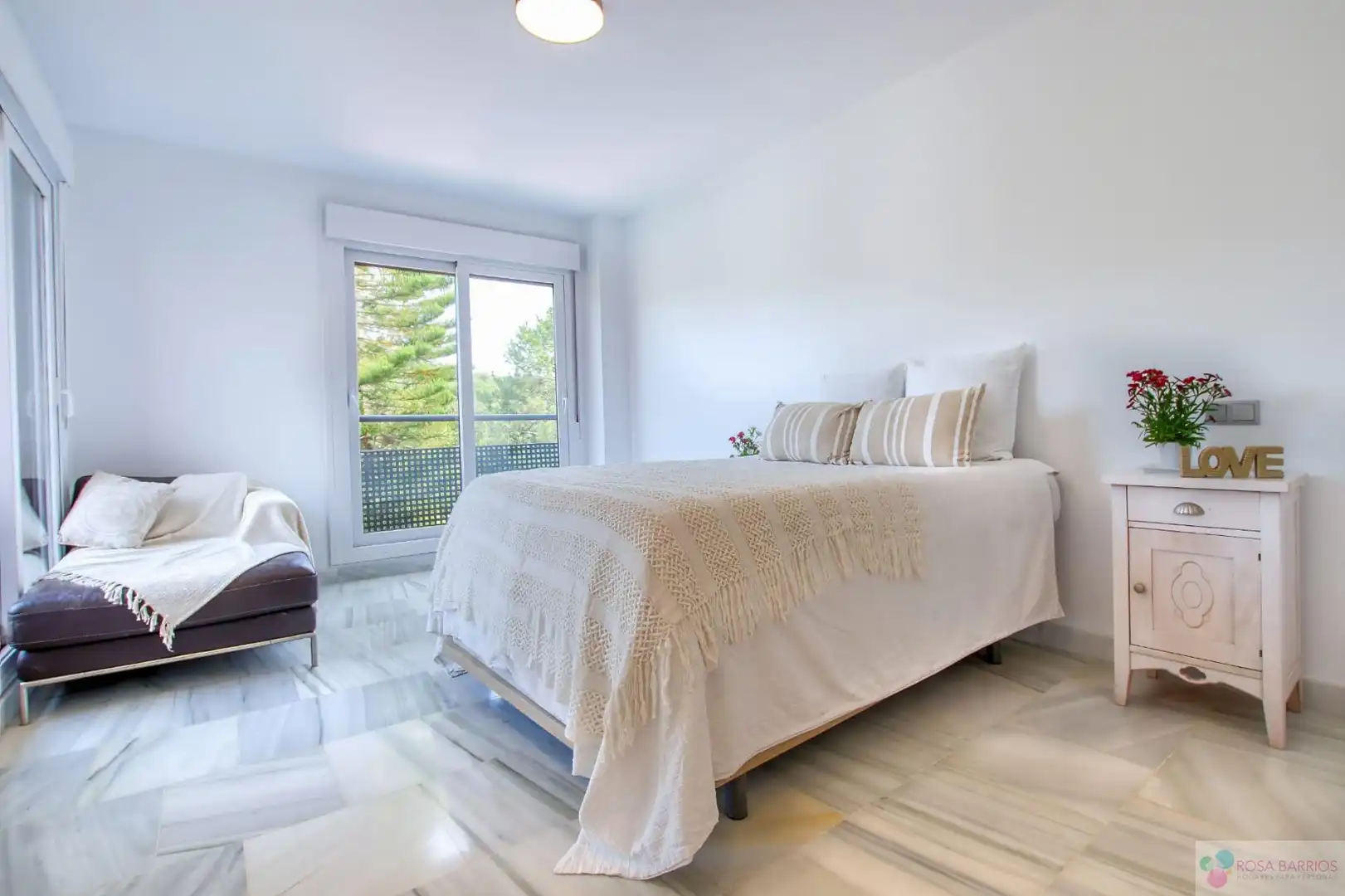 Bedroom of Houses for sale in Benahavís  with Terrace, Swimming Pool and Furnished