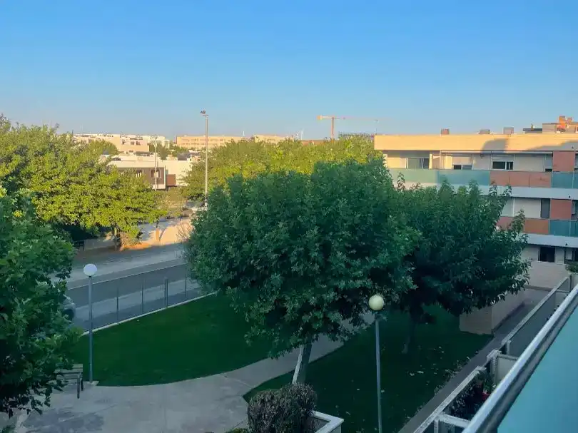 Vista exterior de Piso en venta en Cuarte de Huerva con Aire acondicionado y Piscina