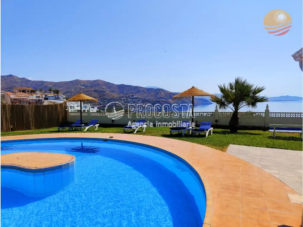 Swimming pool of Houses for sale in Almuñécar  with Private garden, Terrace and Swimming Pool