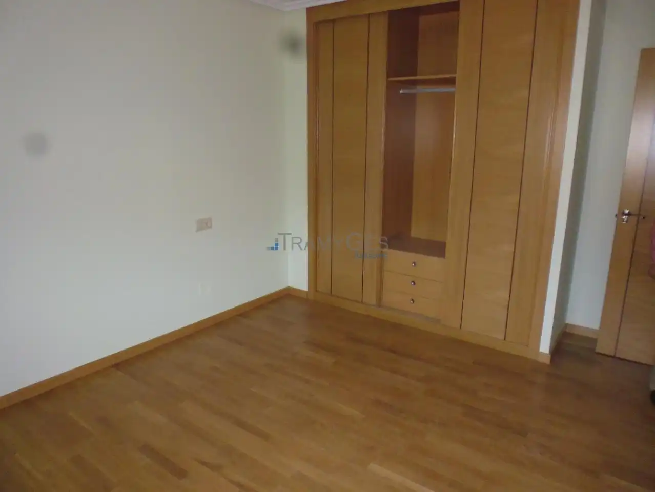 Schlafzimmer von Einfamilien-Reihenhaus zum Verkauf in Baiona mit Heizung, Privatgarten und Parkett