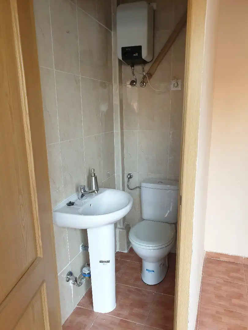 Baño de Local en venta en Madrid