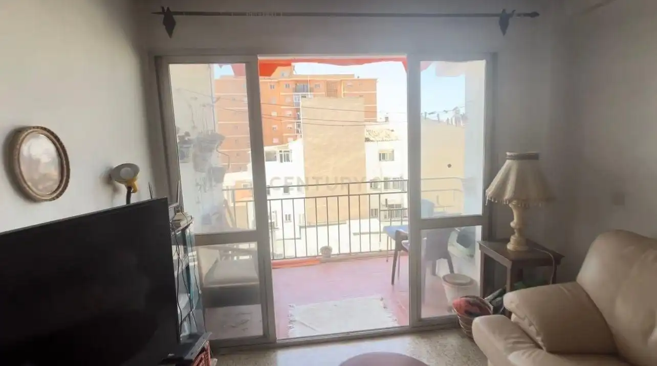 Apartament amb terrassa en venda a C. San Pancracio, 5, 29640 Fuengirola, Málaga, Spain 3, imagen 13