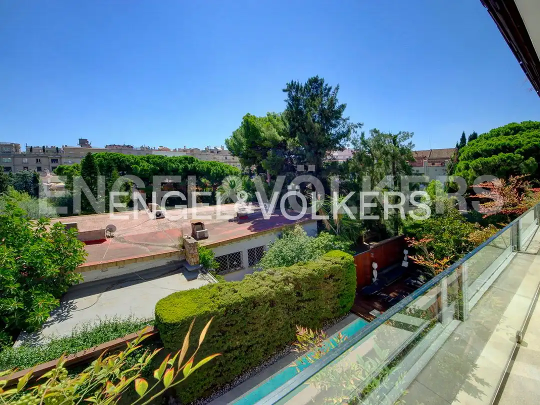 Terrace of Flat for rent in Barcelona  with Air Conditioner, Heating and Parquet flooring