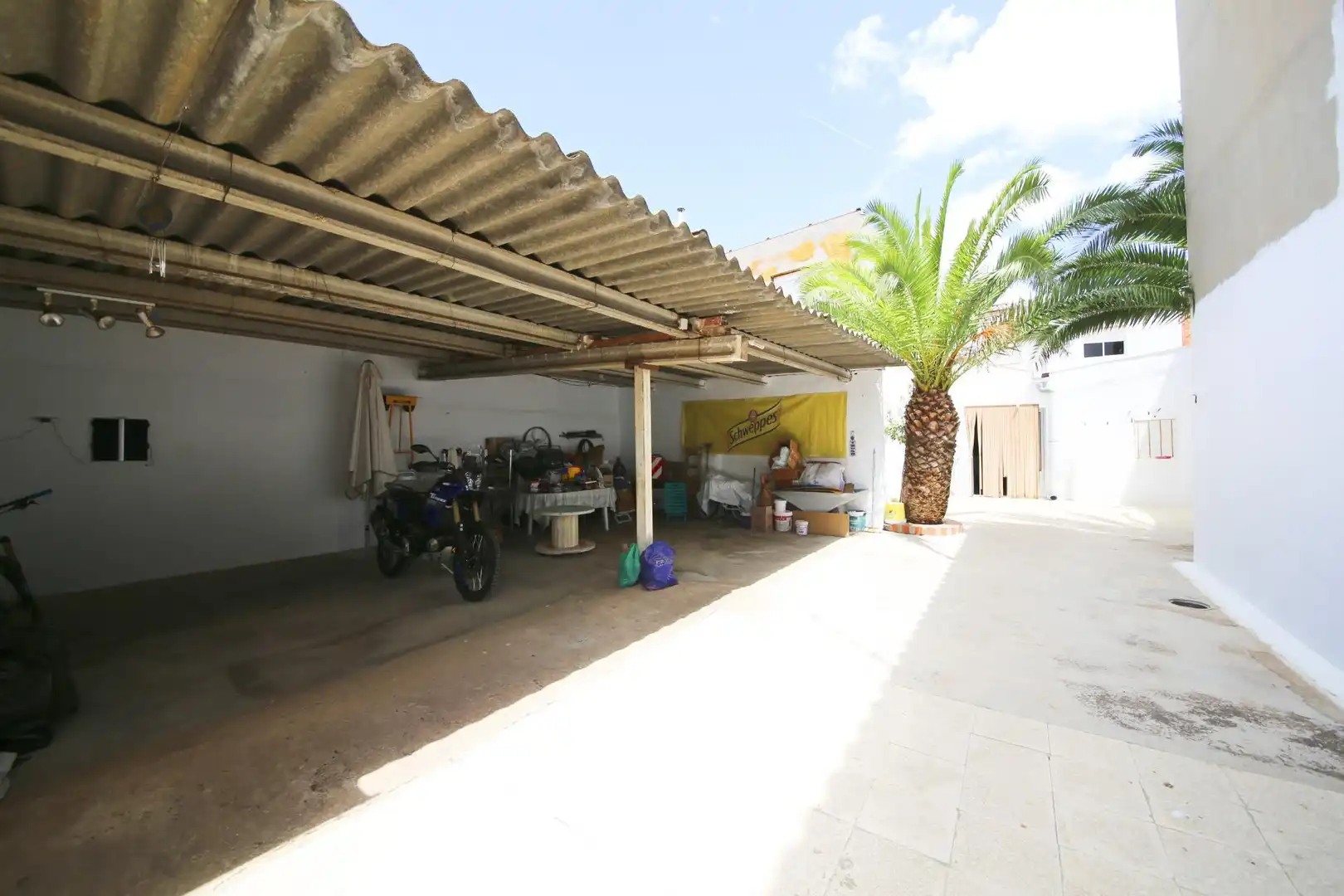Vista exterior de Casa o chalet en venta en Tomelloso con Aire acondicionado, Jardín privado y Trastero