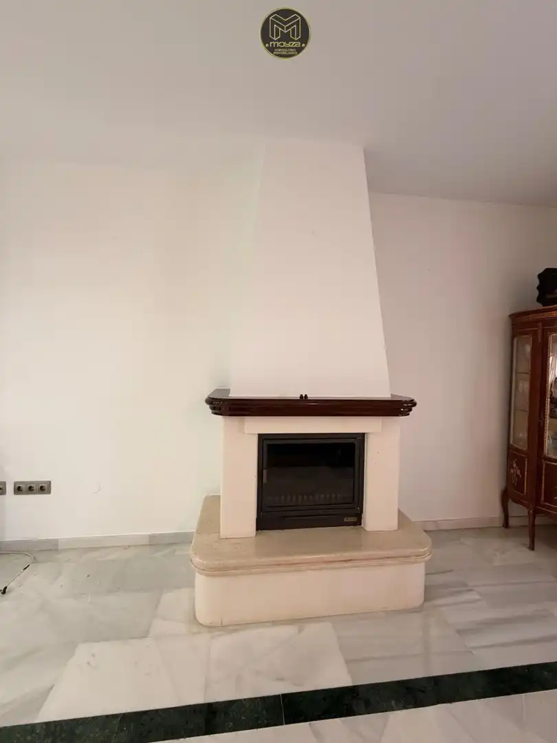 Casa amb terrassa en venda a Renfe - Bulevar 1ª y 2ª Fase, imagen 13