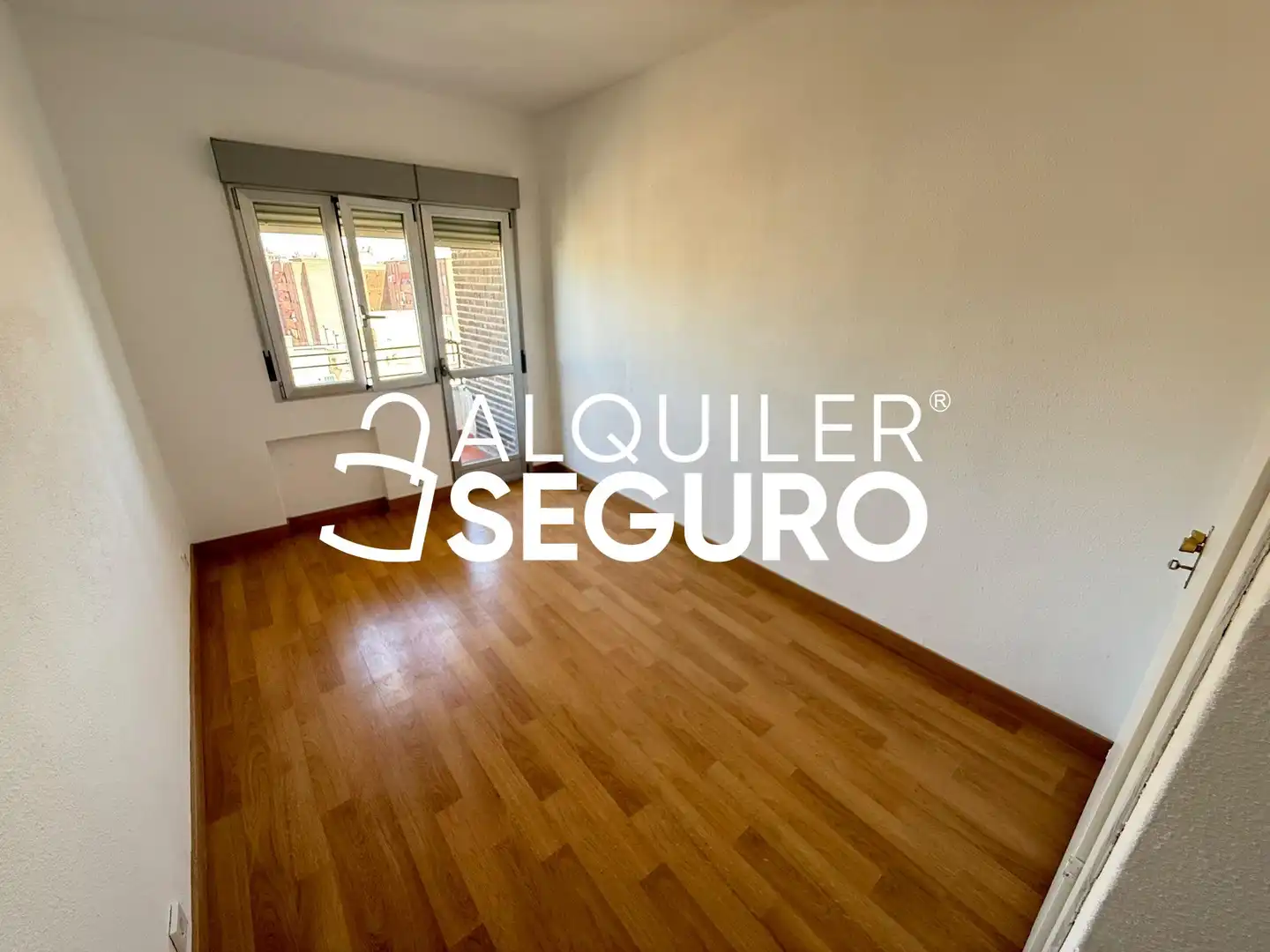 Bedroom of Flat for rent in Madrid  with Air Conditioner and Terrace
