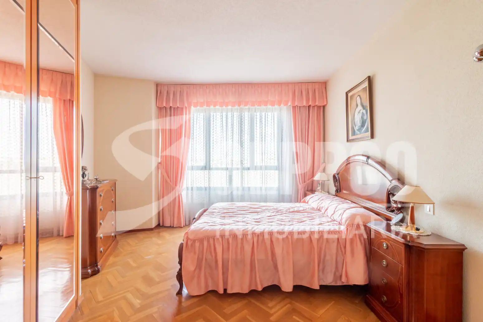 Bedroom of Flat for sale in Madrid  with Heating