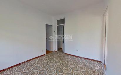 Bedroom of Flat for sale in Barberà del Vallès