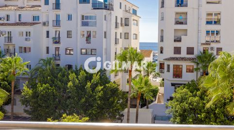 Foto 5 de Apartament en venda a Puerto Banús, Marbella