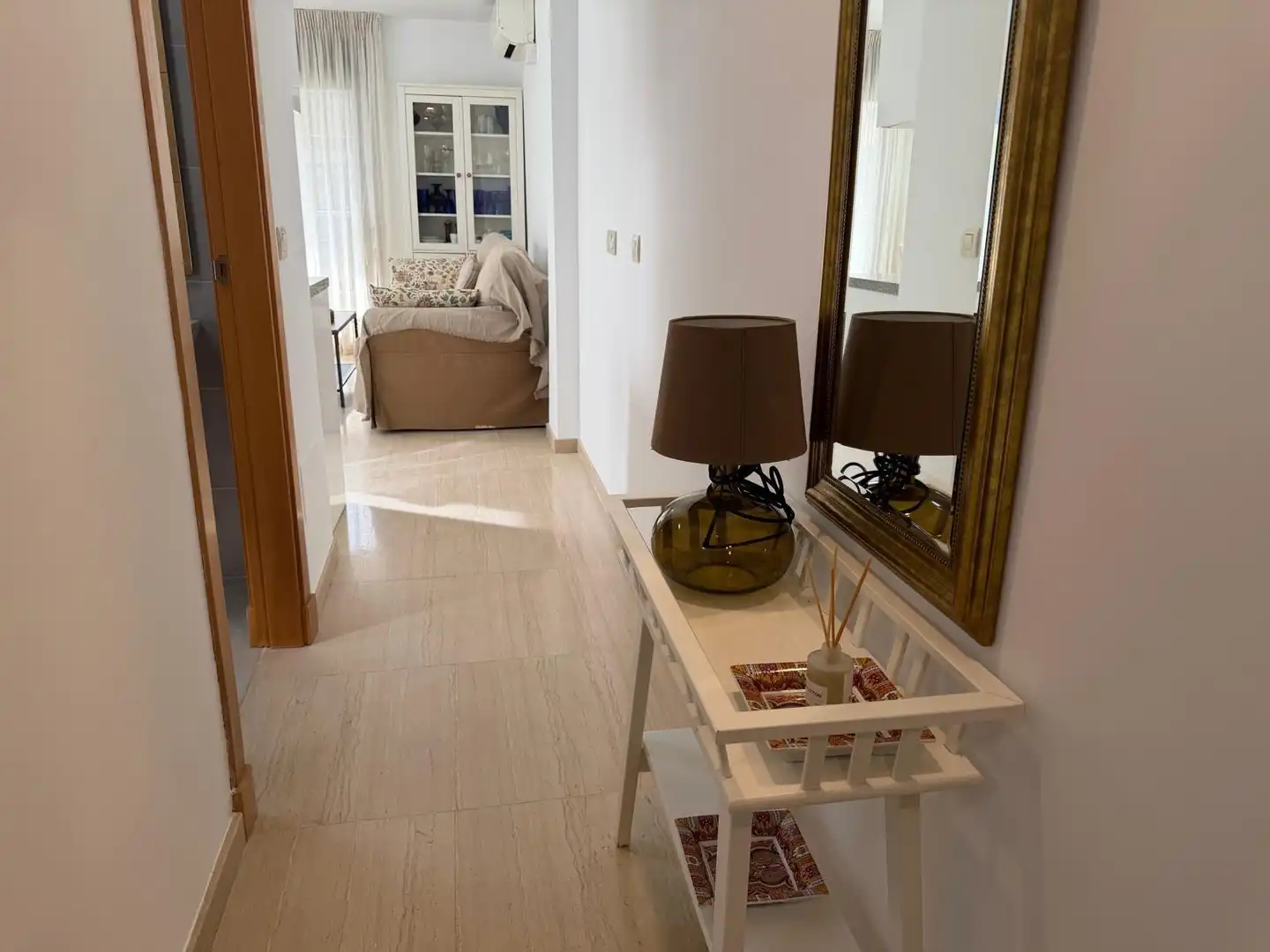 Apartamento de alquiler en Fuengirola con Aire acondicionado, Calefacción y Terraza