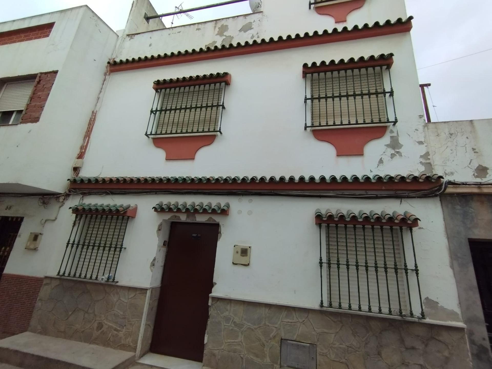 Vista exterior de Casa o xalet en venda en Algeciras