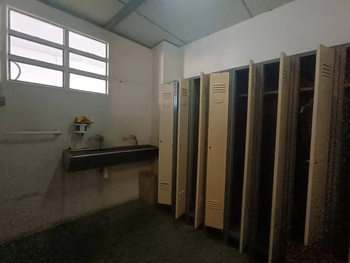 Bany de Local en venda en Palas de Rei