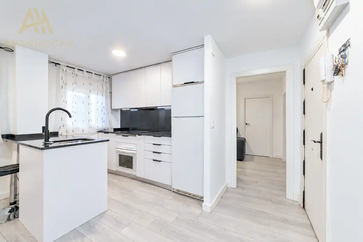 Piso con ascensor en venta en Calle de San Nicolás, imagen 5