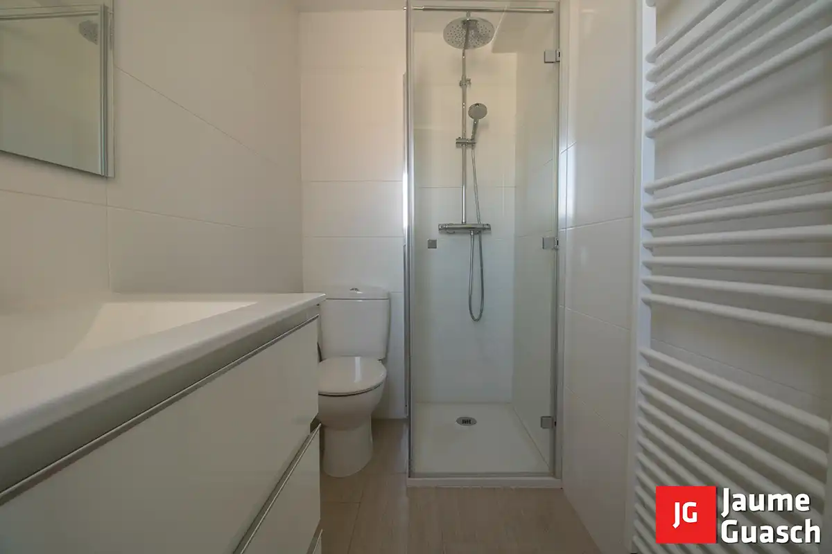 Badezimmer von Wohnung zum Verkauf in Torredembarra mit Heizung, Terrasse und Alarm