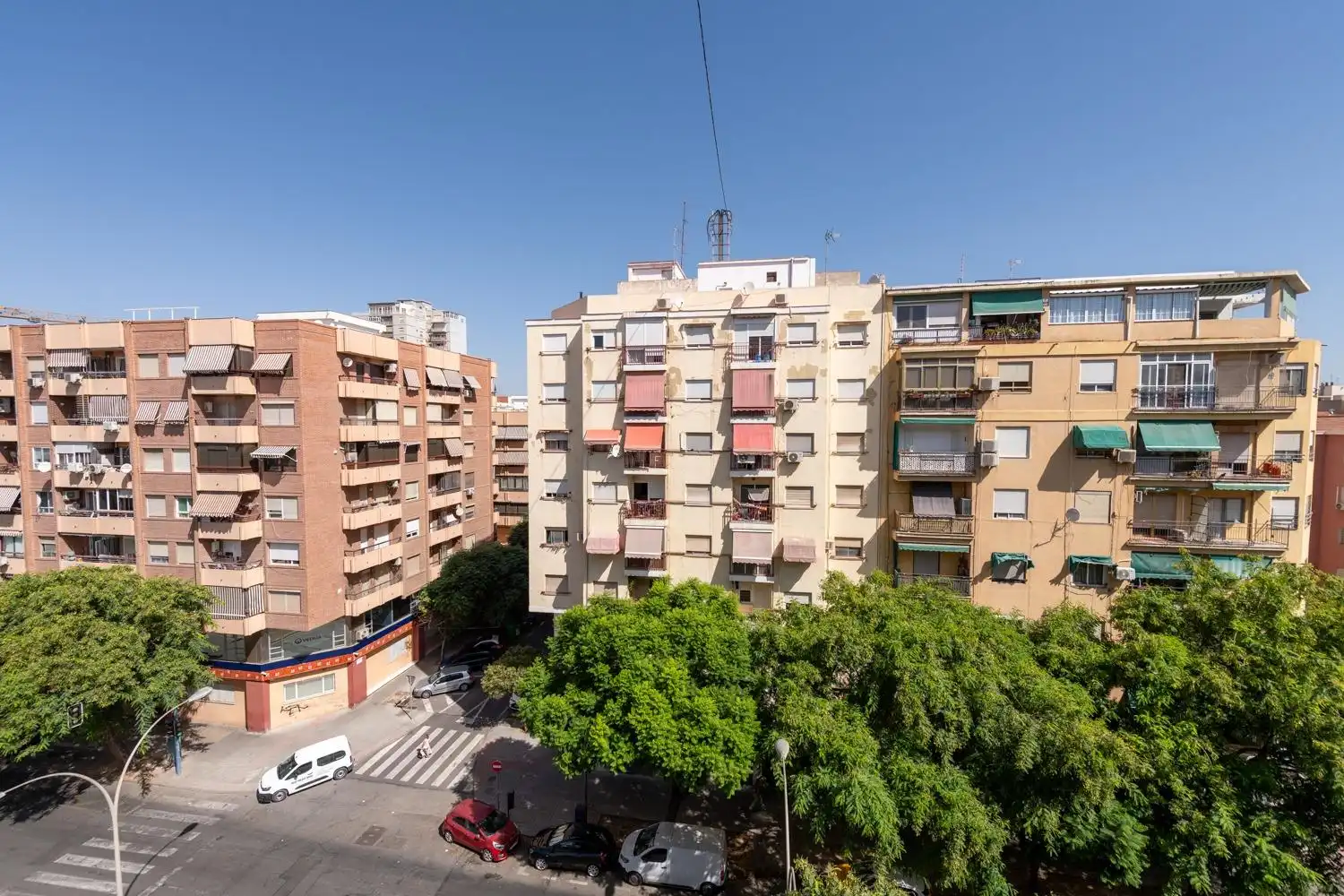 Außenansicht von Wohnung zur Miete in Alicante / Alacant mit Klimaanlage