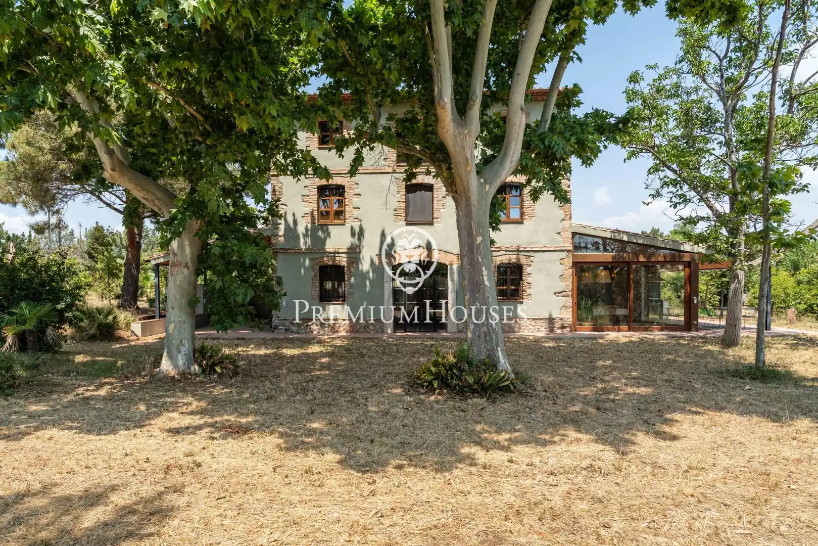 Vista exterior de Casa o xalet en venda en Riudoms amb Aire condicionat, Calefacció i Jardí privat