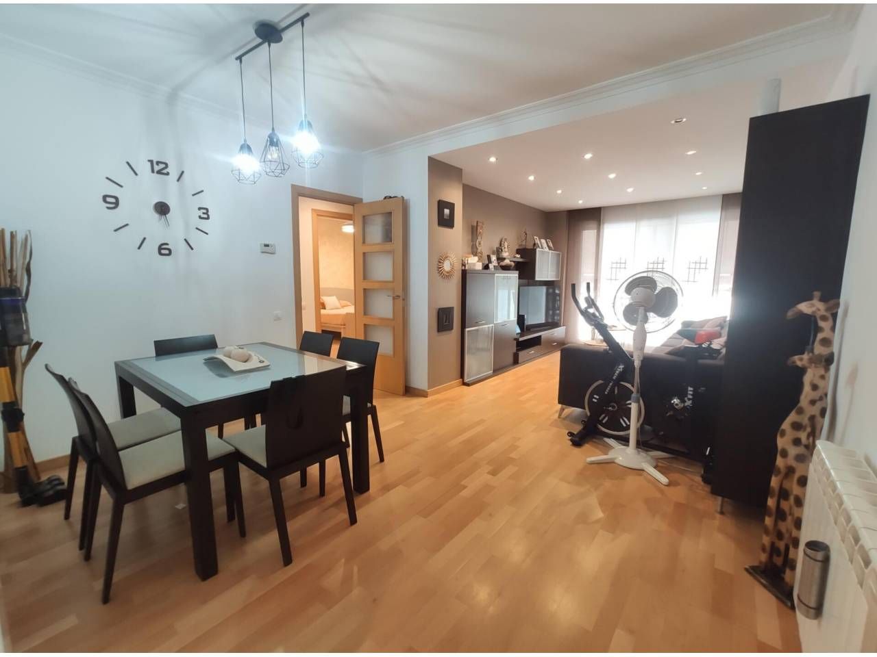 Living room of Flat for sale in Canovelles  with Heating, Parquet flooring and Balcony