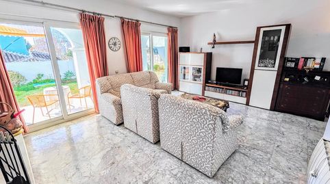 VILLA INDEPENDIENTE EN ZONA PLAZA SOLYMAR A 500 M DE LA PLAYA !!!, imatge 4