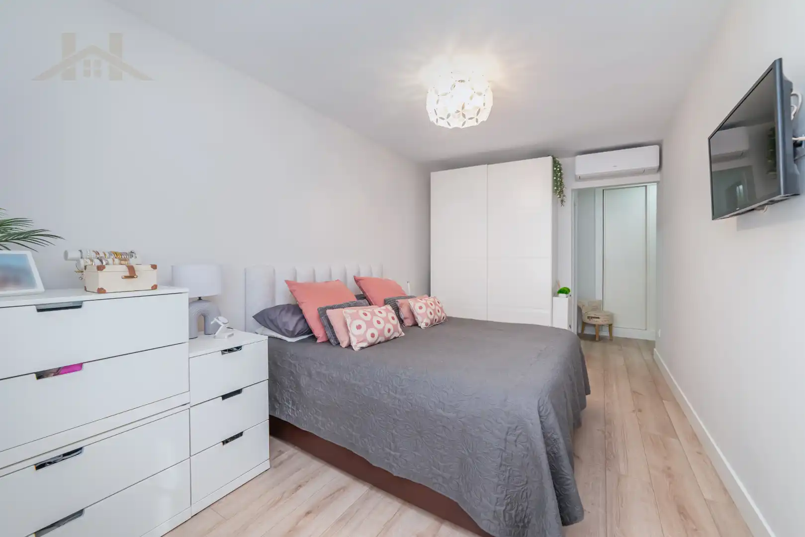 Piso con piscina en venta en Calle de Ibiza, imagen 19