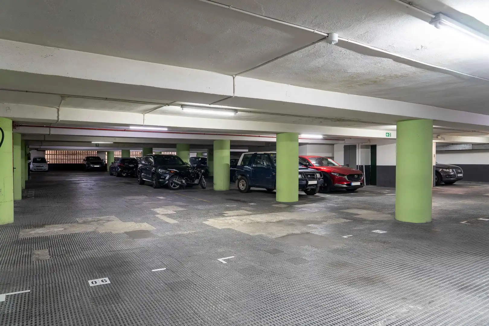 Motorradstellplatz zur Miete in CALLE SANTALO 14, imagen 13