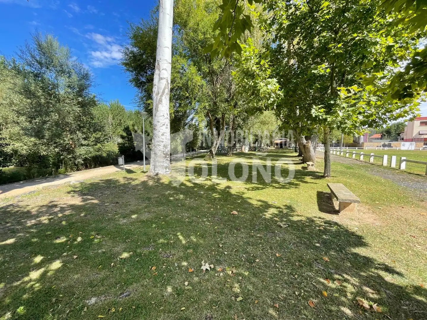 Casa aparellada amb jardí en venda a Calle Labradores 14, imagen 53