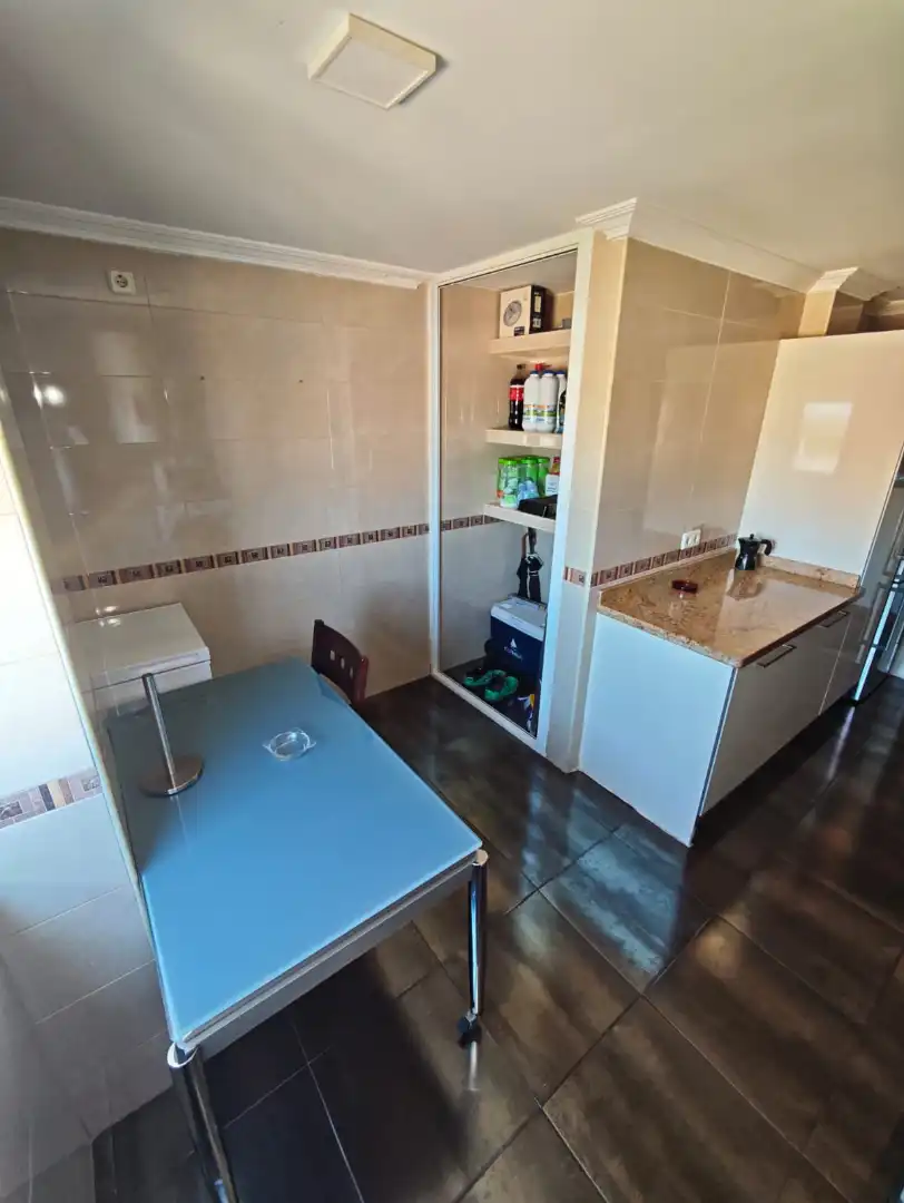 Cocina de Piso en venta en Castilleja de la Cuesta con Aire acondicionado