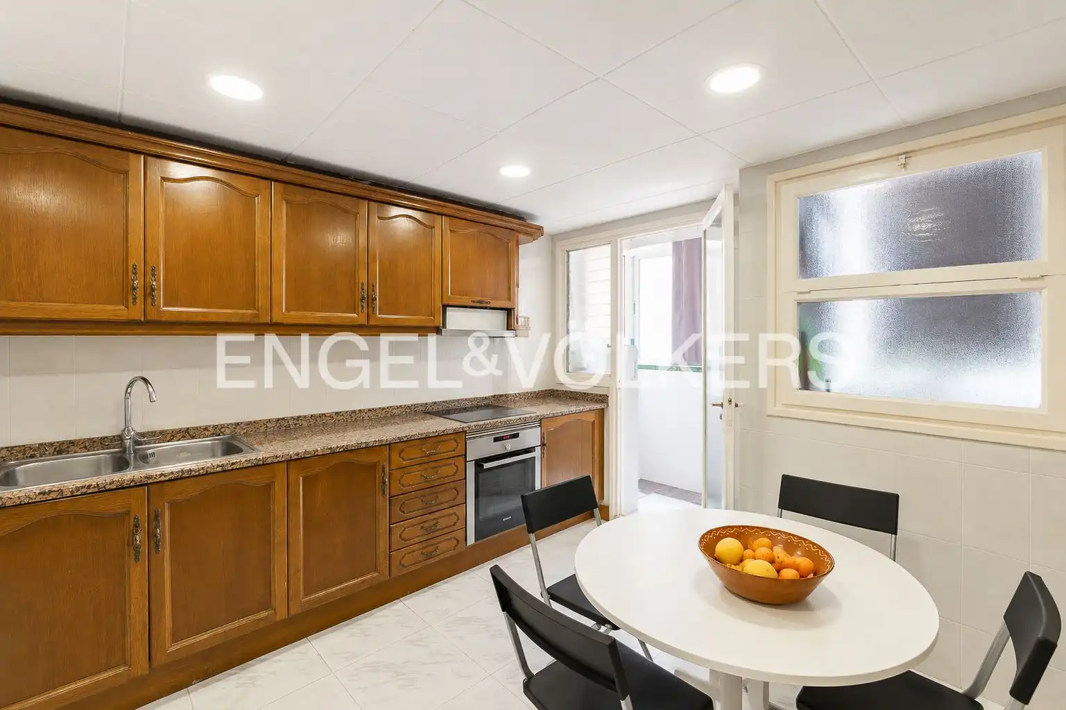 Cocina de Piso en venta en Canet de Mar con Calefacción y Terraza
