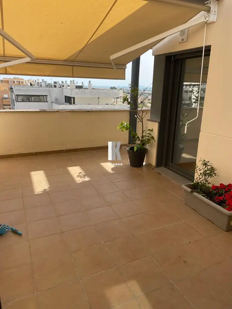 Àtic amb piscina en venda a Voltaire, imagen 2
