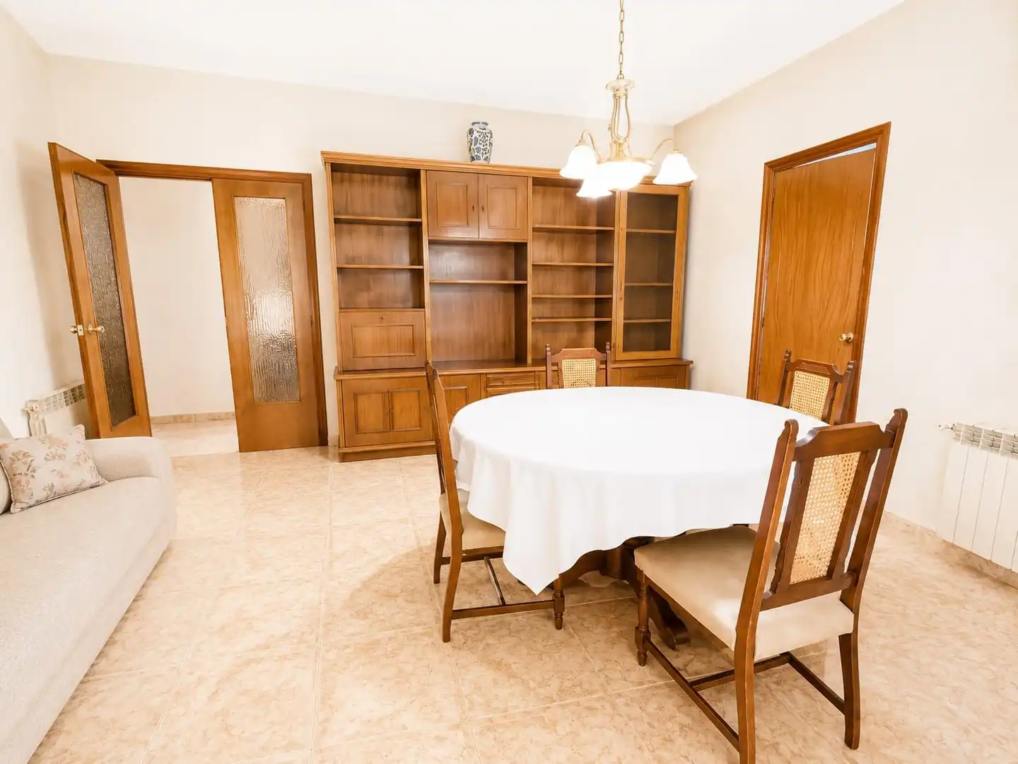 Comedor de Casa o chalet en venta en Llorenç del Penedès con Jardín privado y Amueblado