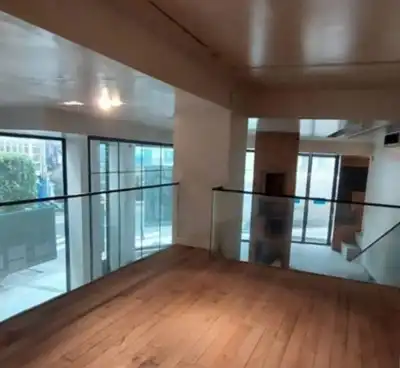 Local comercial en venta en Calle Santa Clara, imagen 2