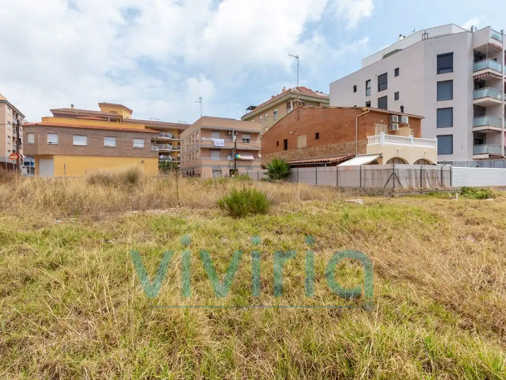 Terreny residencial en venda a Calle Ferran I D Antequera, imagen 3