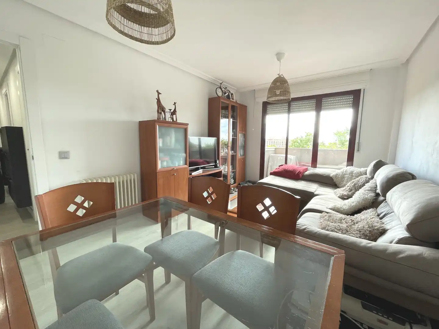 Sala de estar de Piso en venta en Salamanca con Calefacción, Parquet y Balcón