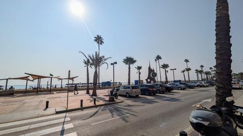 Foto 2 de Piso de alquiler en Playa de los Boliches, Fuengirola