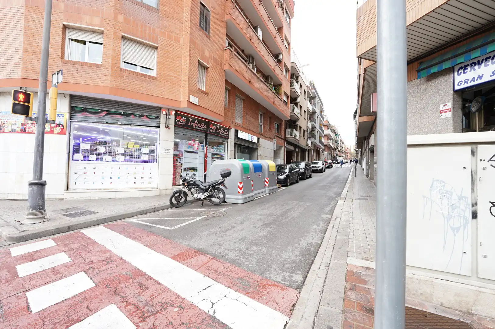 Exterior view of Garage for sale in Barcelona