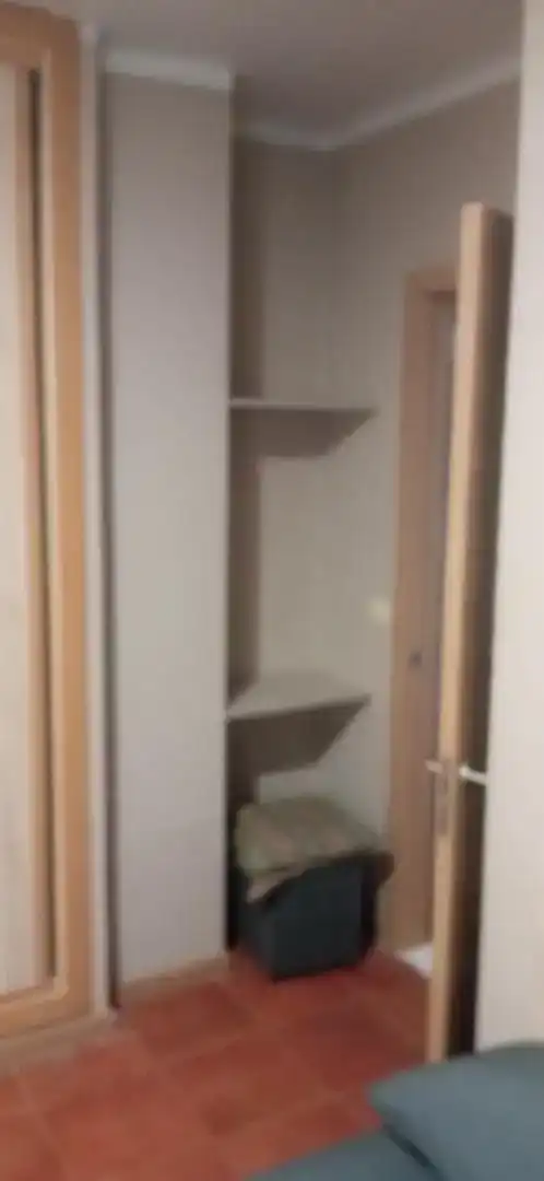 Schlafzimmer von Wohnungen zur Miete in Cangas  mit Privatgarten, Möbliert und Ofen